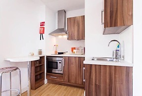Relax By MPH-200 Chic Studios In Prime Bristol