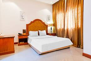 OYO 118 Revira Hotel