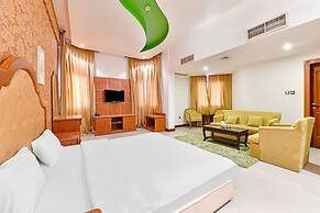 OYO 118 Revira Hotel
