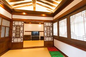 Hanok1957
