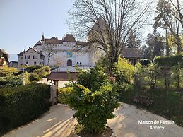 Villa Serandite