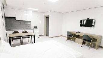 Daecheon 323 Condo