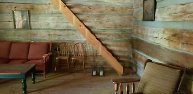 Circa 1850 Settlers Cabin