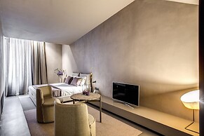 Elysium Suites Collection