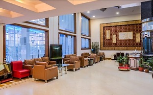 Golden Metro Hotel