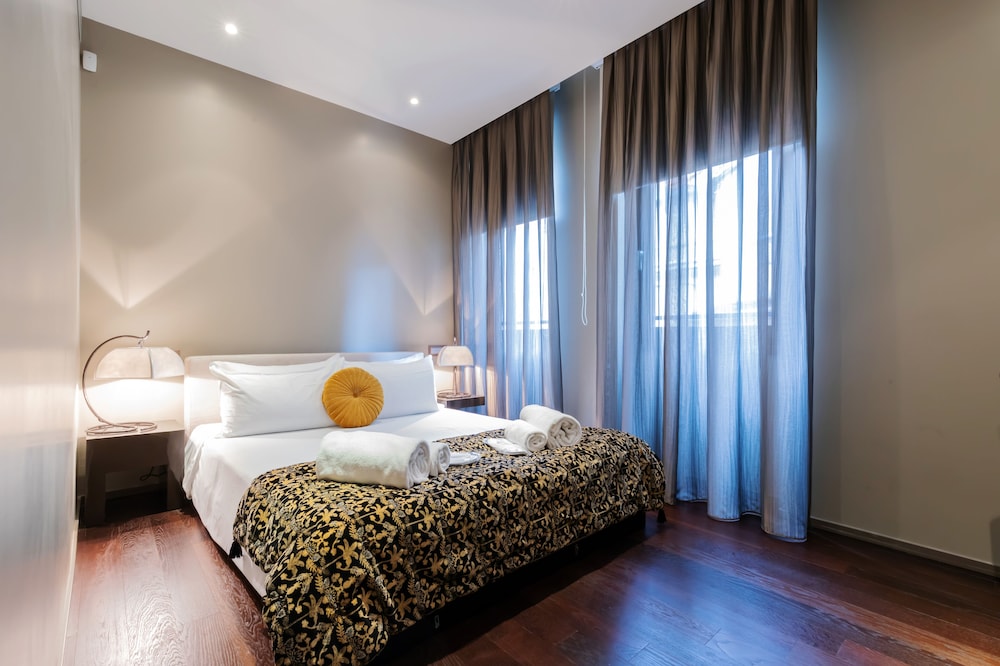 Milan Retreats Duomo Suites