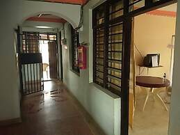 Miritini guest house & restaurant