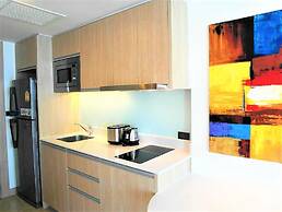 The Cliff Pratumnak - Sea View Studio - Sleeps 2