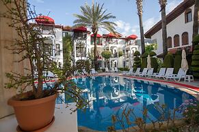 Mitos Apartments