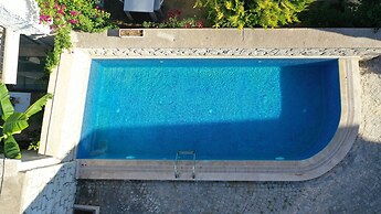 Neva Hotel Alacati