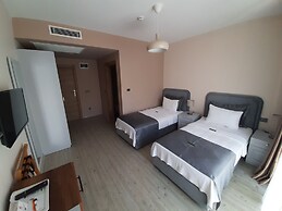 Neva Hotel Alacati