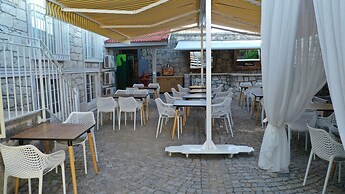 Neva Hotel Alacati
