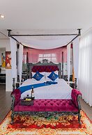 Athena Hotel