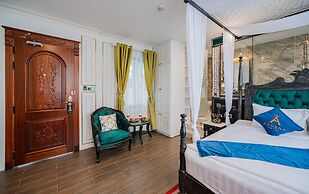 Athena Hotel