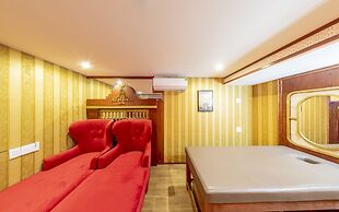 Athena Hotel