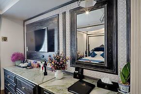 Athena Hotel