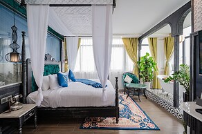 Athena Hotel