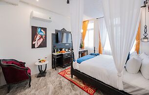 Athena Hotel