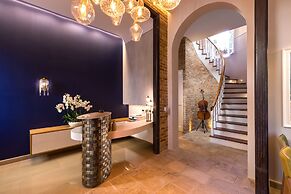Acanthus blue