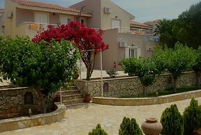 Marinos Apartments