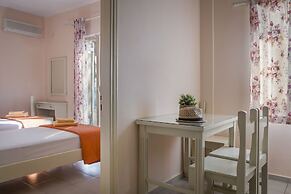 Marinos Apartments