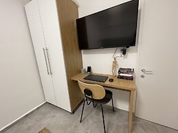 AirTLV Ben Hasher Apartments