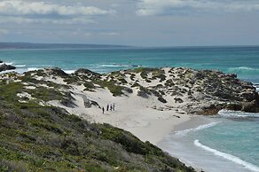 De Hoop Village Cottages