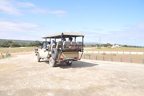De Hoop Equipped Cottages