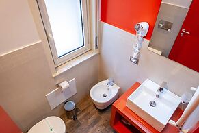 Five Rooms Brolo