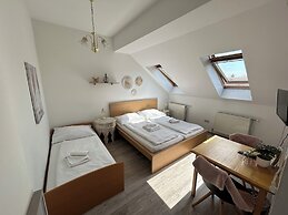 Pension Lizzi