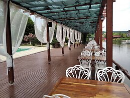 Paradise Plus Agva