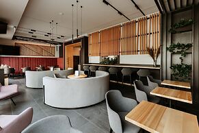 Vislow Resort