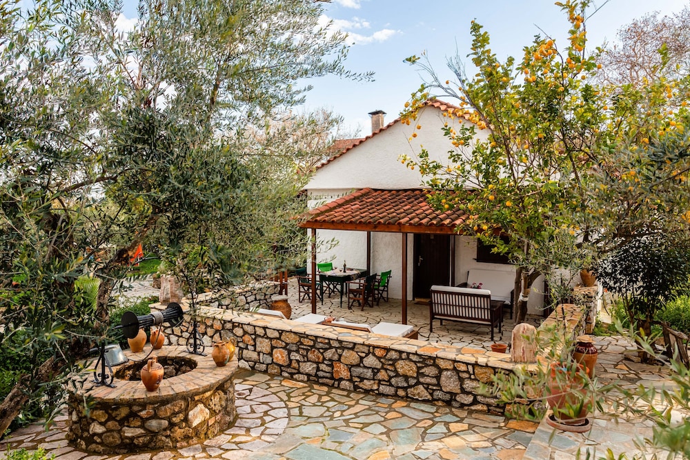 The Fairytale House Seaside Retreat