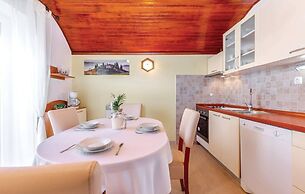 Apartments Dolloree