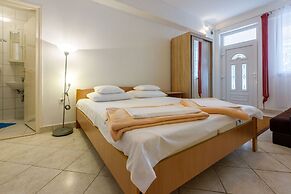 Apartments Lory