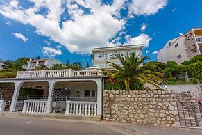 Apartments Lory
