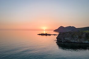 LemnosThea Luxury Villas