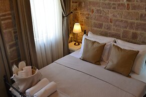 Lunaria Guest House