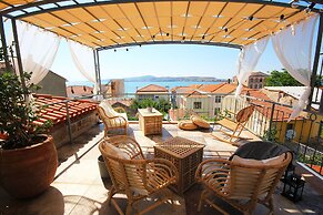 Lunaria Guest House