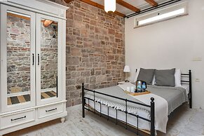 Lunaria Guest House