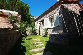 Lunaria Guest House