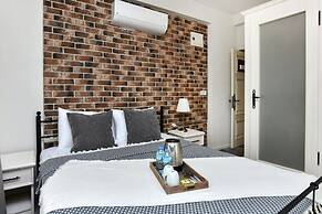 Lunaria Guest House
