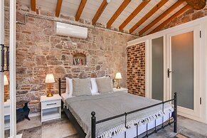 Lunaria Guest House