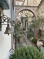 Lunaria Guest House