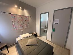 Hostel Paris