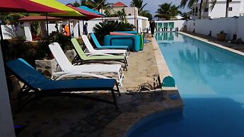 Villa de Colores 3 Rooms 5 King Beds