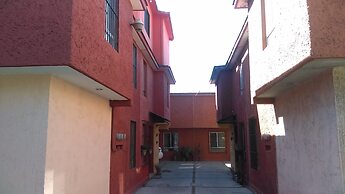 House Near the Center With Parking