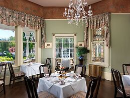 Pendray Inn & Tea House