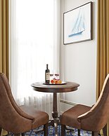 Pendray Inn & Tea House