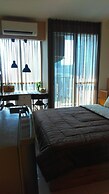 Pleasant Tifolia Studio Cozy Room In Kelapa Gading